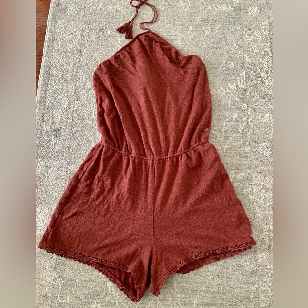 ROXY Super Cute Shorts Romper Halter Top Size Small